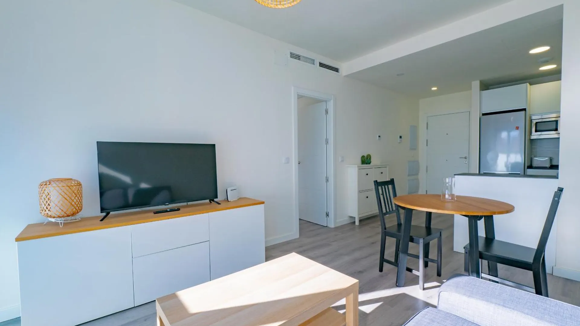 Cubo'S La Union Apartment Pool & Parking Malaga