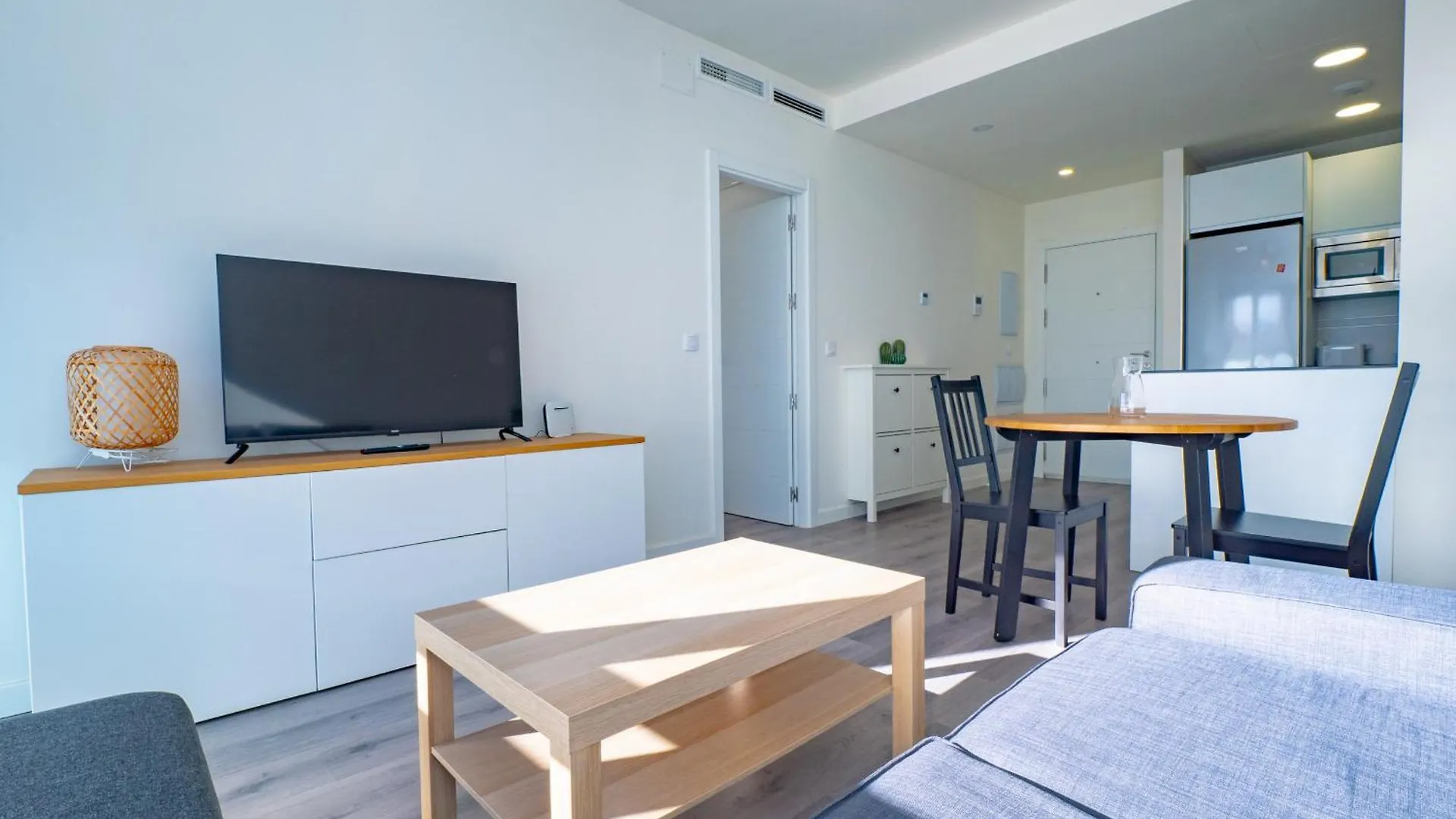 Cubo'S La Union Apartment Pool & Parking Malaga